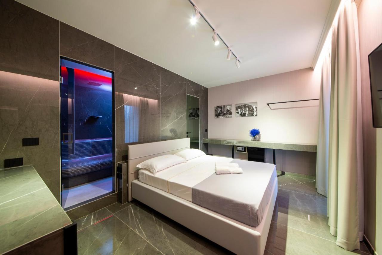 Hotel Xbusiness Nola Esterno foto