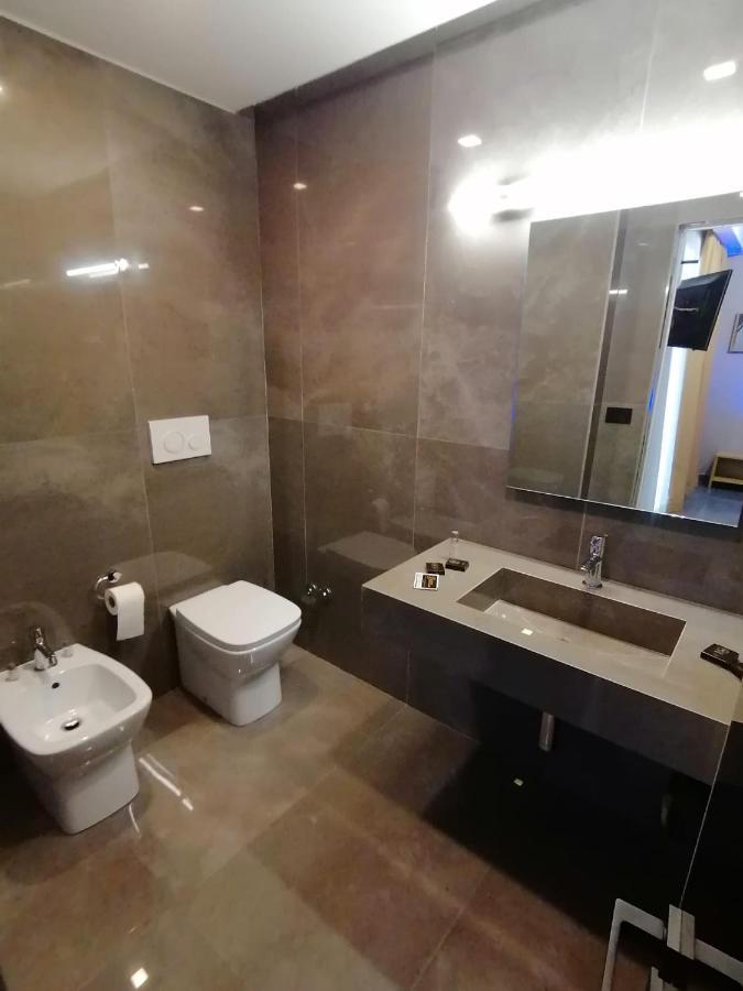 Hotel Xbusiness Nola Esterno foto