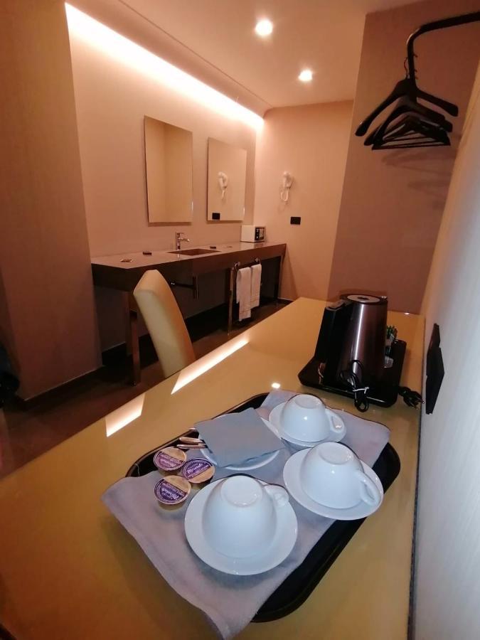 Hotel Xbusiness Nola Esterno foto