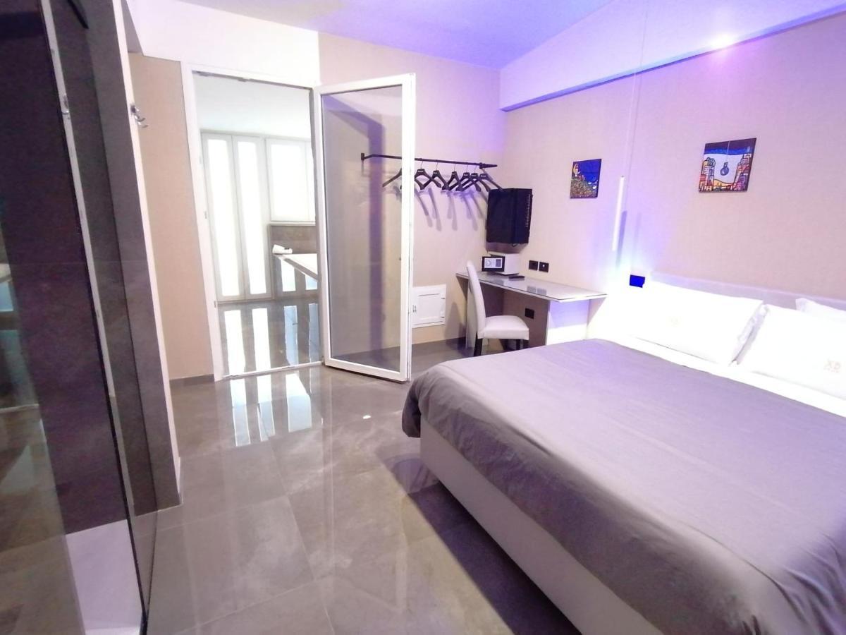 Hotel Xbusiness Nola Esterno foto