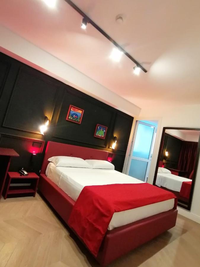 Hotel Xbusiness Nola Esterno foto